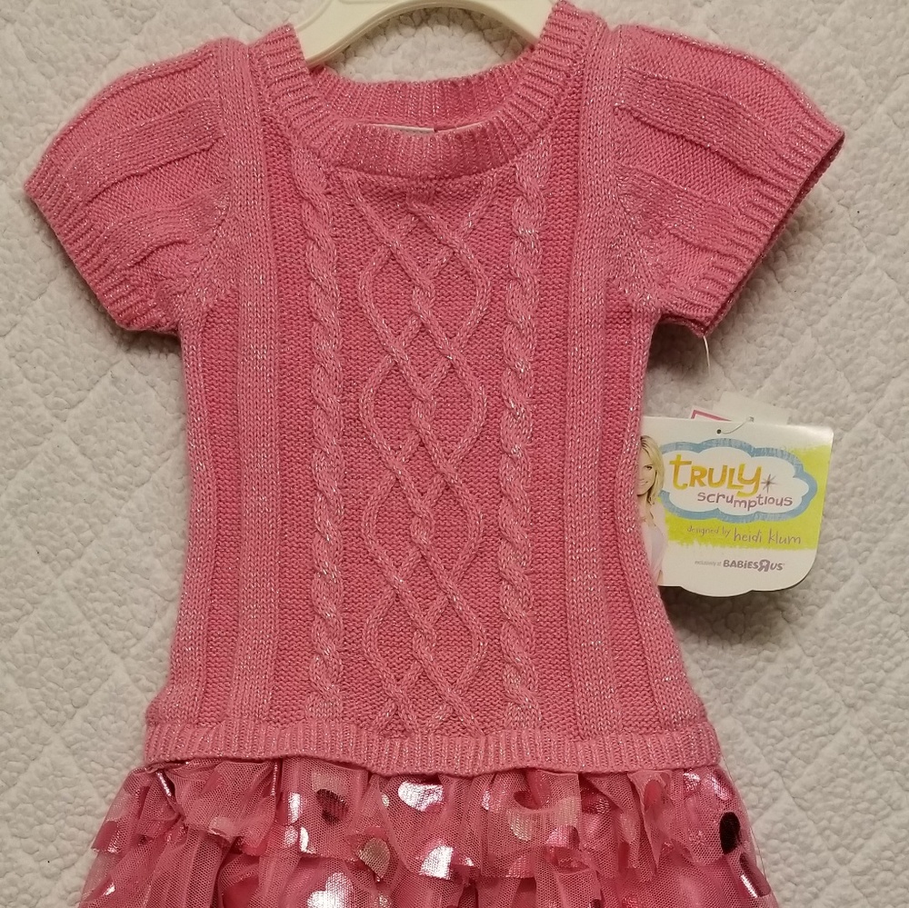 (NWT) Heidi Klum Pink sweater dress with hearts